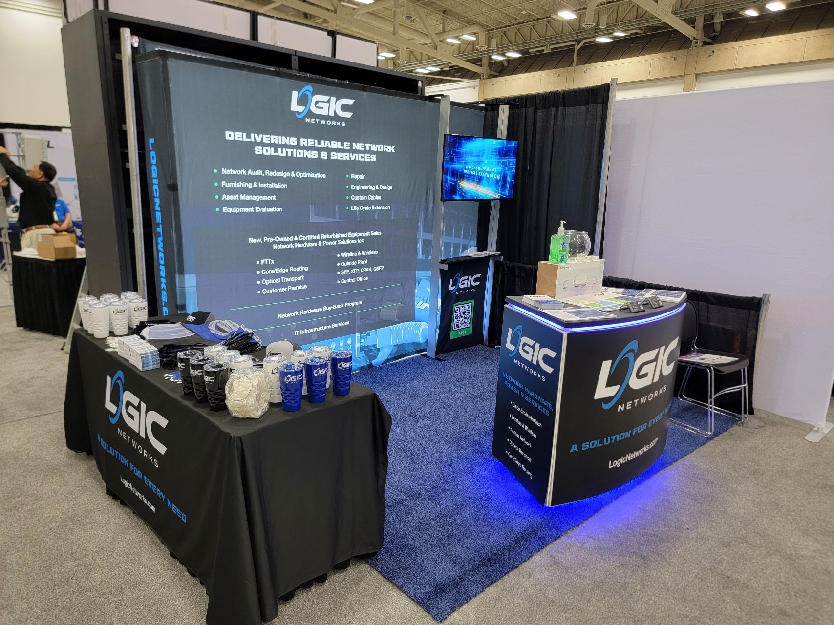 Photo of the new Logic Networks Trade Show Booth Display